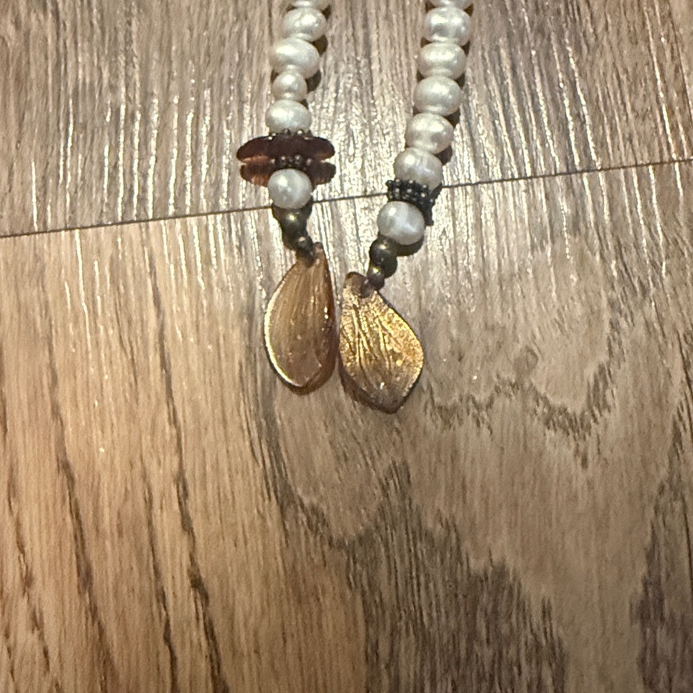 Faux, pearl wraparound necklace excellent condition never worn - Picture 3 of 12